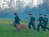 Die Gendarmen sind dem Räuber Kneißl auf der Spur. Foto: movienetfilm.de 