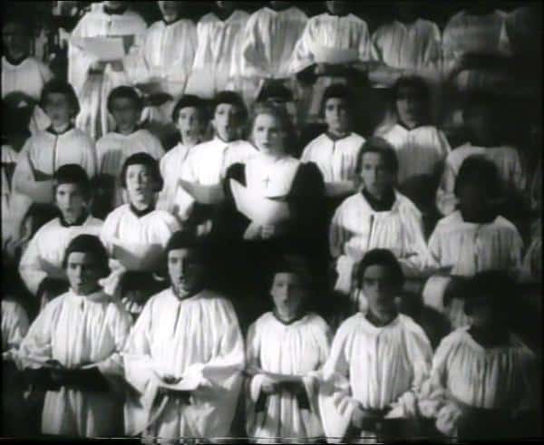 Domspatzen-Auftritt in Veit Harlans antikatholischem Propagandafilm „Das unsterbliche Herz“ 1939.