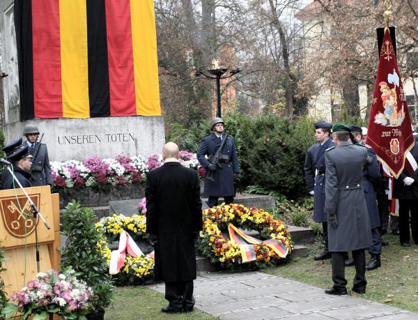 Volkstrauertag in Regensburg. 