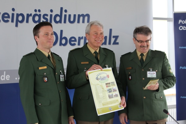 Polizeipräsident Rudolf Kraus (mitte) möchte den lockeren Dialog mit den Bürgern suchen. Foto: Liese