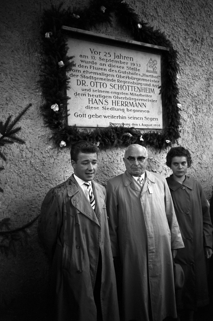 Hans Herrmann beim Siedlerfest in der Konradsiedlung. Foto: Stadt Regensburg