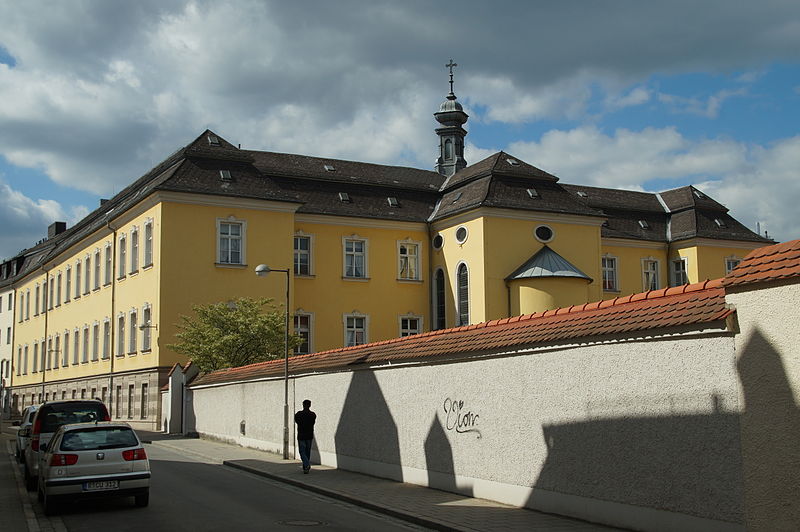 Das Bürgerstift St. Michael steht vor der Schließung. Foto: Johanning/ Wikimedia Commons