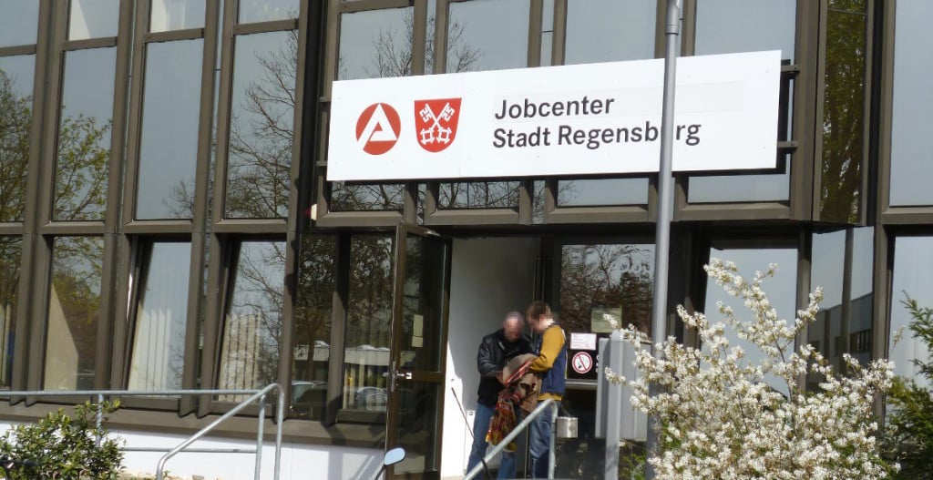 Gerät häufiger wegen fragwürdiger Entscheidungen in die Kritik: das Jobcenter Regensburg.