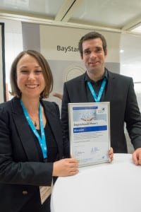 Das Siegerteam „Wavesim“: Waltraud Mühlbauer und Vincent Galioit Bildnachweis: BayStartUP