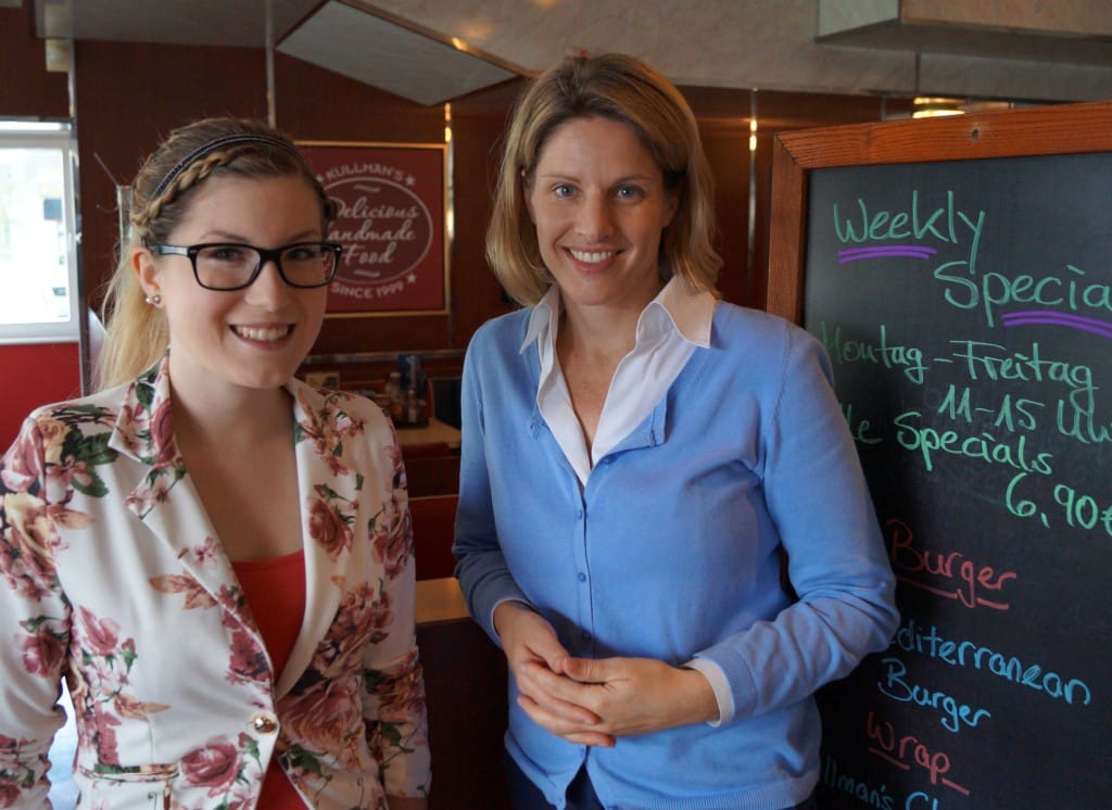 MdB Astrid Freudenstein mit PPP-Stipendiatin Julia Aschenbrenner (1)