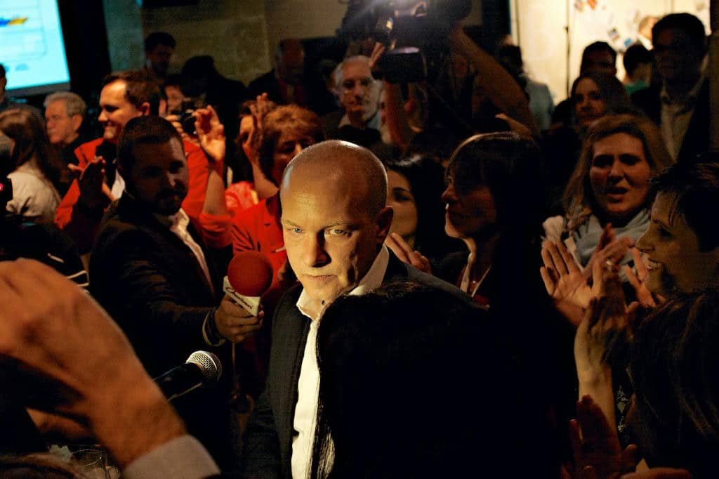 Solidaritätsadressen, Applaus, Medienschelte: In der SPD scheint der Rückhalt für Joachim Wolbergs (hier bei seiner Wahl zum Oberbürgermeister) ungebrochen. Foto: Archiv/ Starzinger