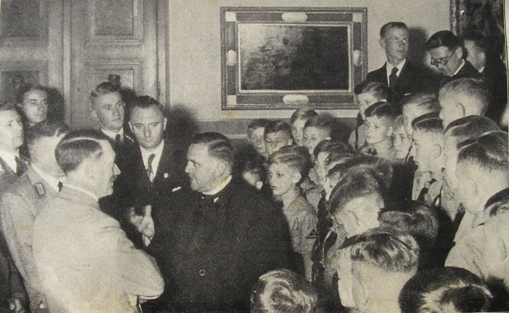 Schrems und Hitler 1938 auf dem Obersalzberg. Foto: privat