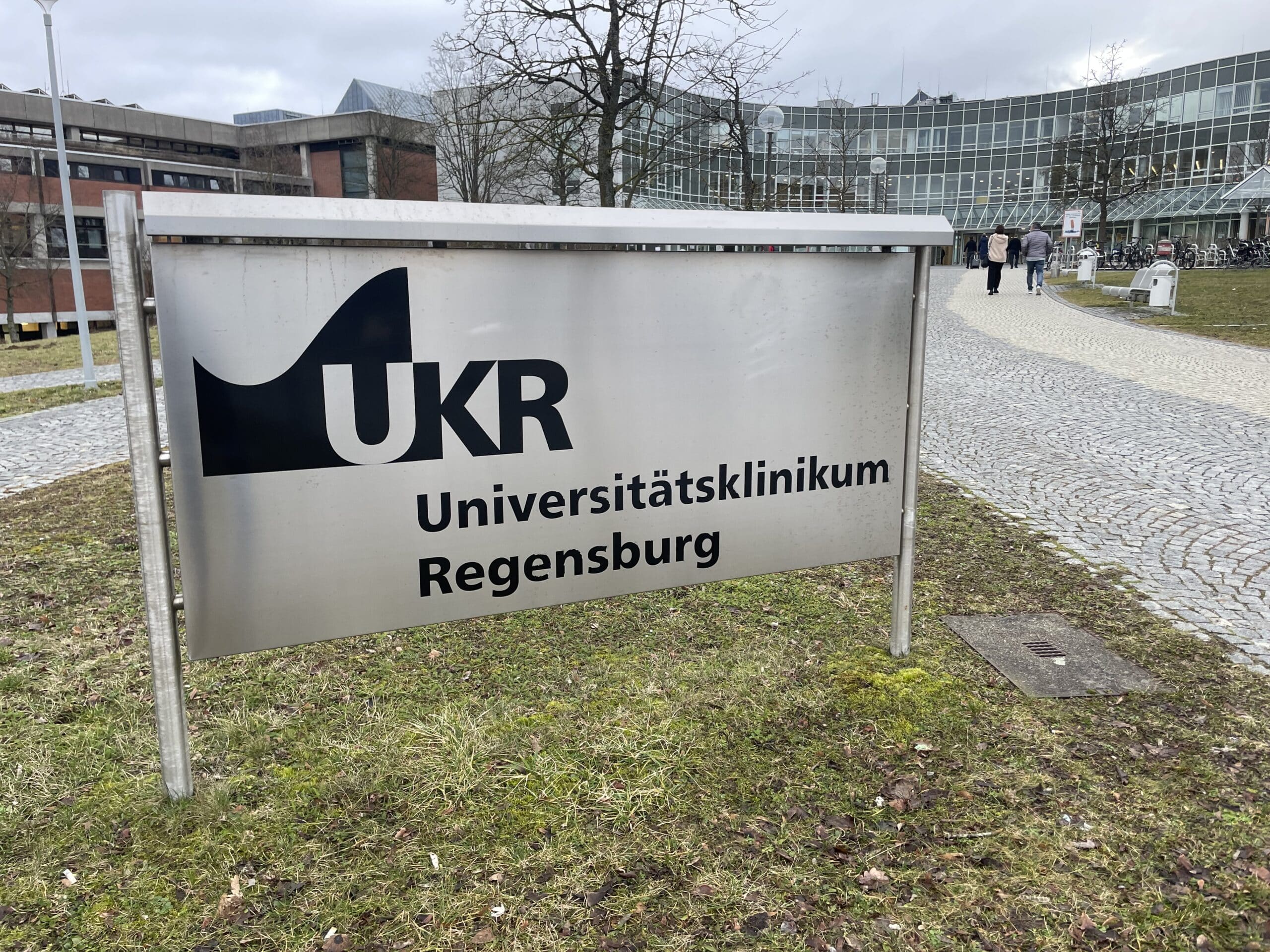 Minus 45 Millionen Euro Und Ohne Den Freistaat Insolvent Uniklinik 